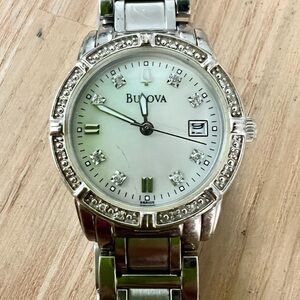 Bulova ladies silver tone diamond dress watch NEW BATTERY